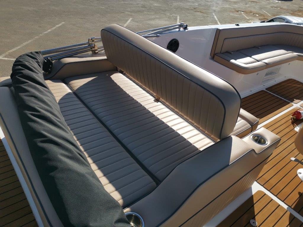 Spitfire 6250 with Nebular Black 140hp Suzuki