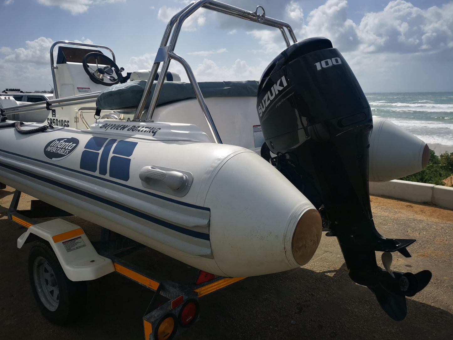 5.2 Infanta LRI with 100hp Suzuki 4-stroke