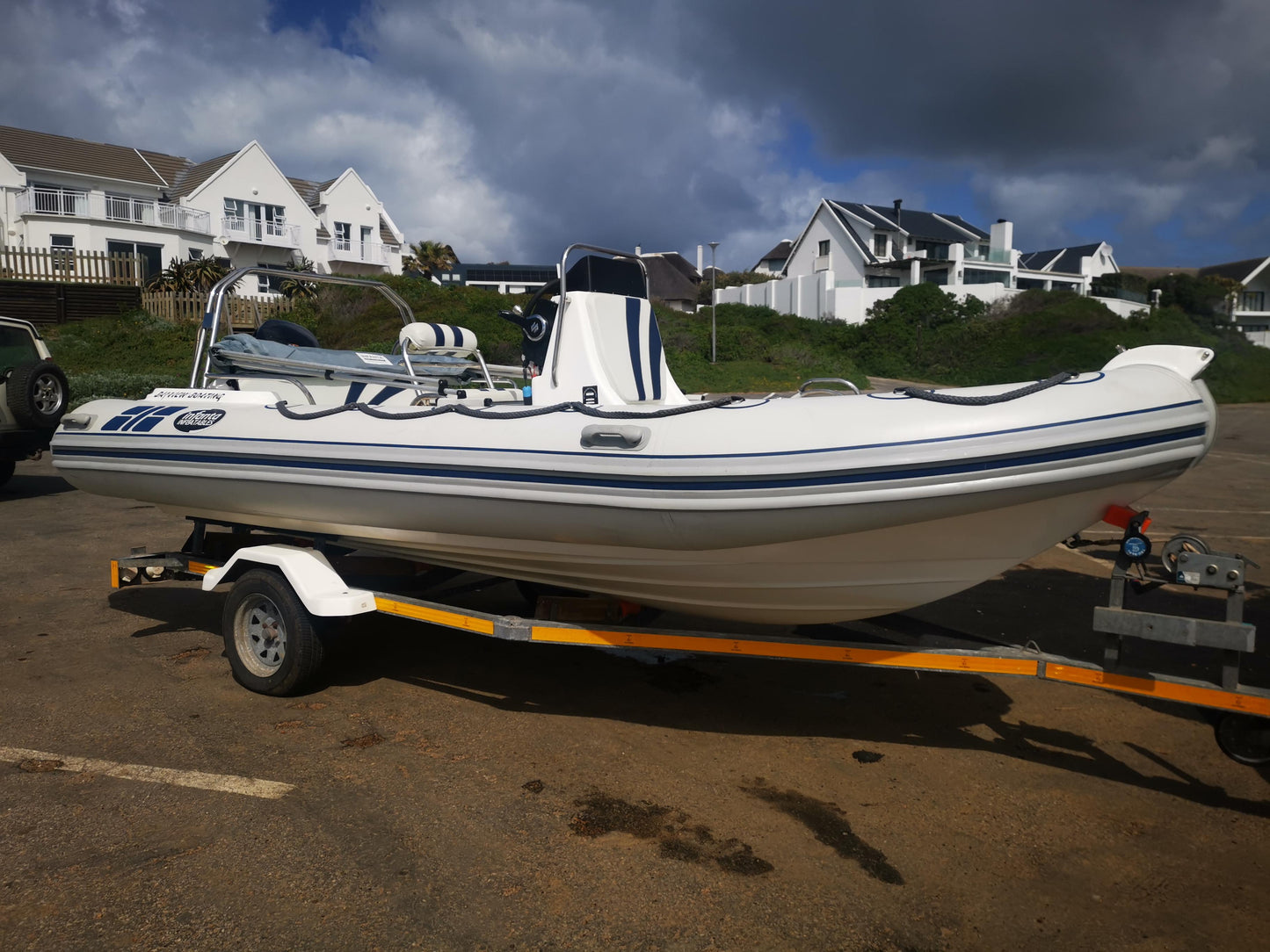 5.2 Infanta LRI with 100hp Suzuki 4-stroke