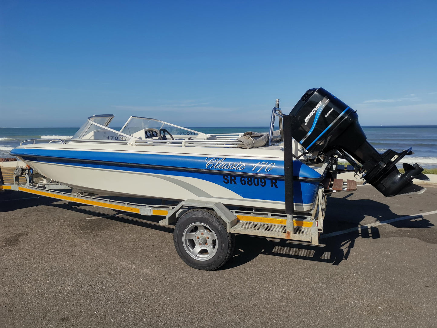 Classic 170BR with Mercury 125hp 2 – stroke