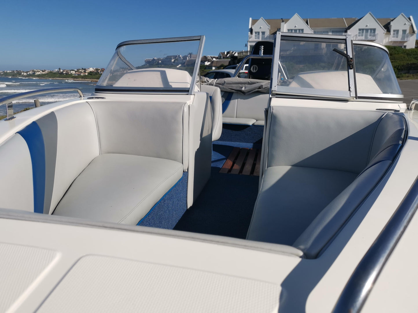 Classic 170BR with Mercury 125hp 2 – stroke