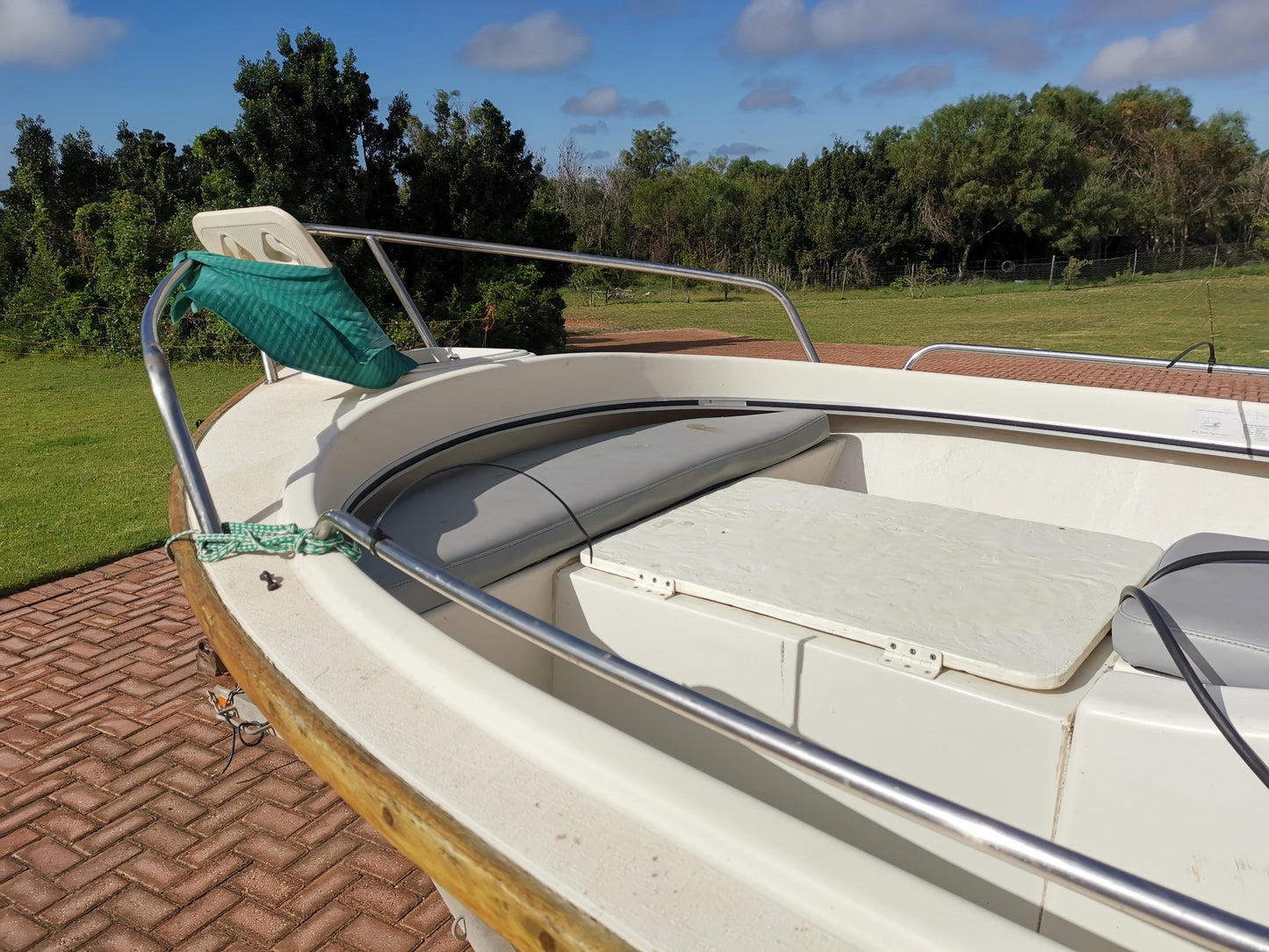 Magson 15ft Ski boat with 2 x 30hp Honda 4-stroke