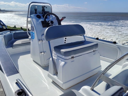 Indigo 450CC center console boat with Yamaha 70HP outboard 2