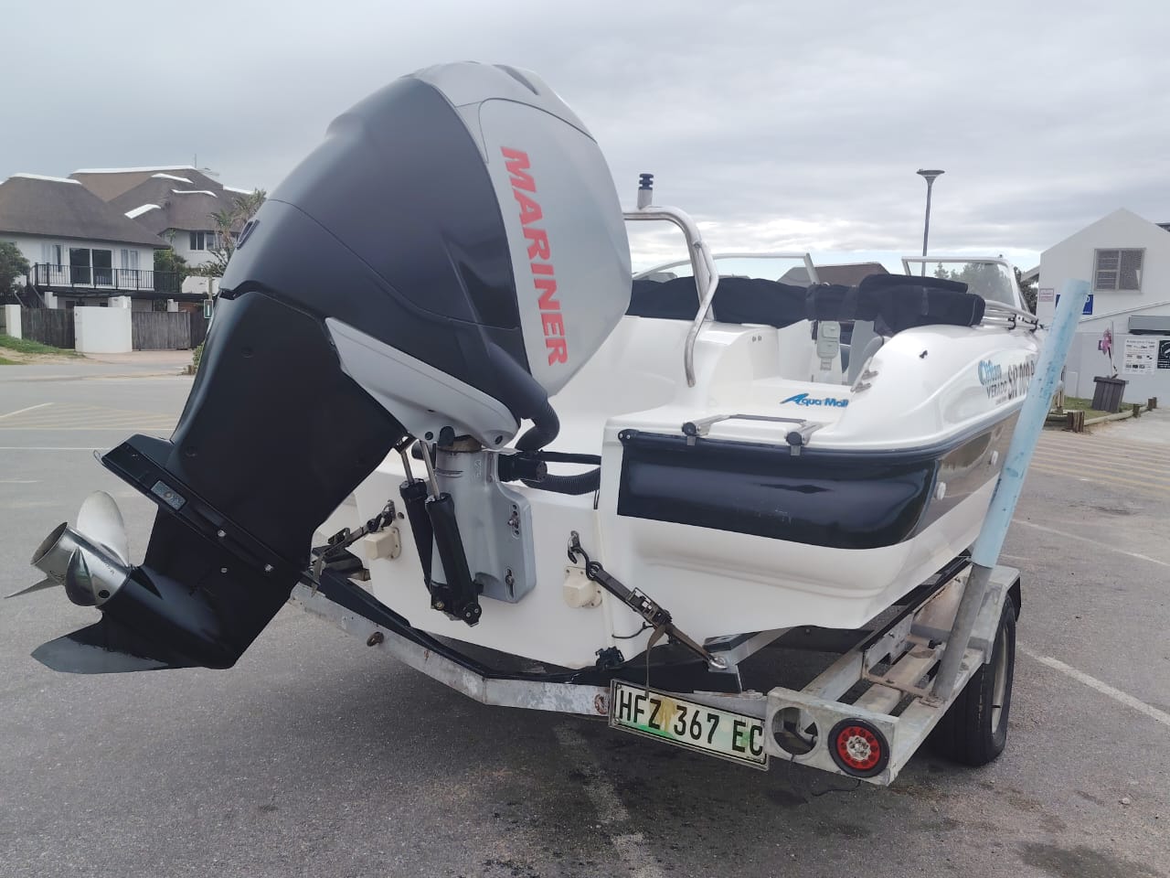 2006 Clifton 17 with 200HP Mariner Verado Four Stroke