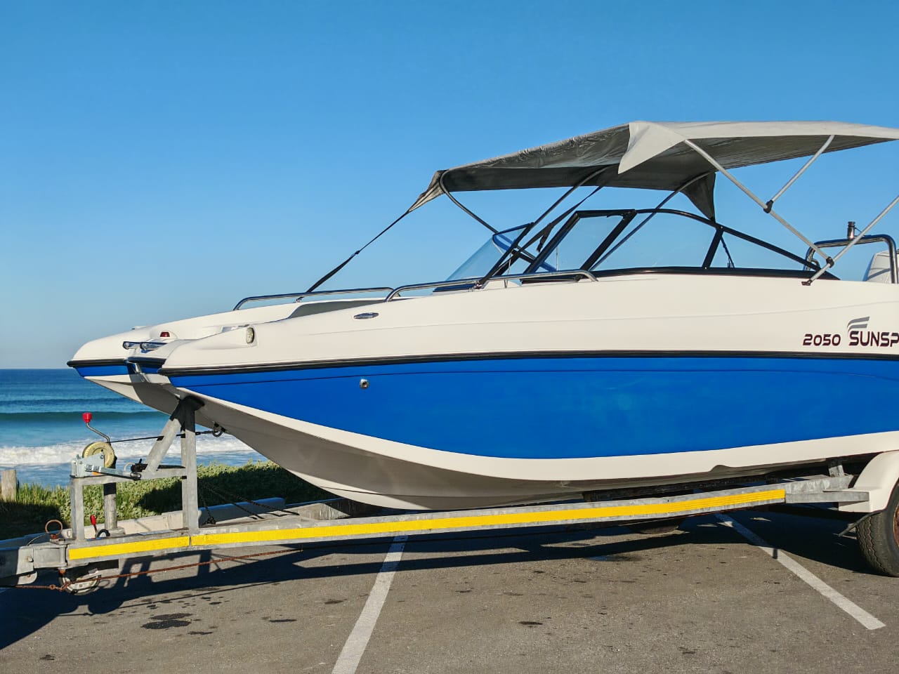 2019 Sunsport 2050 with 200hp Mercury 4-stroke