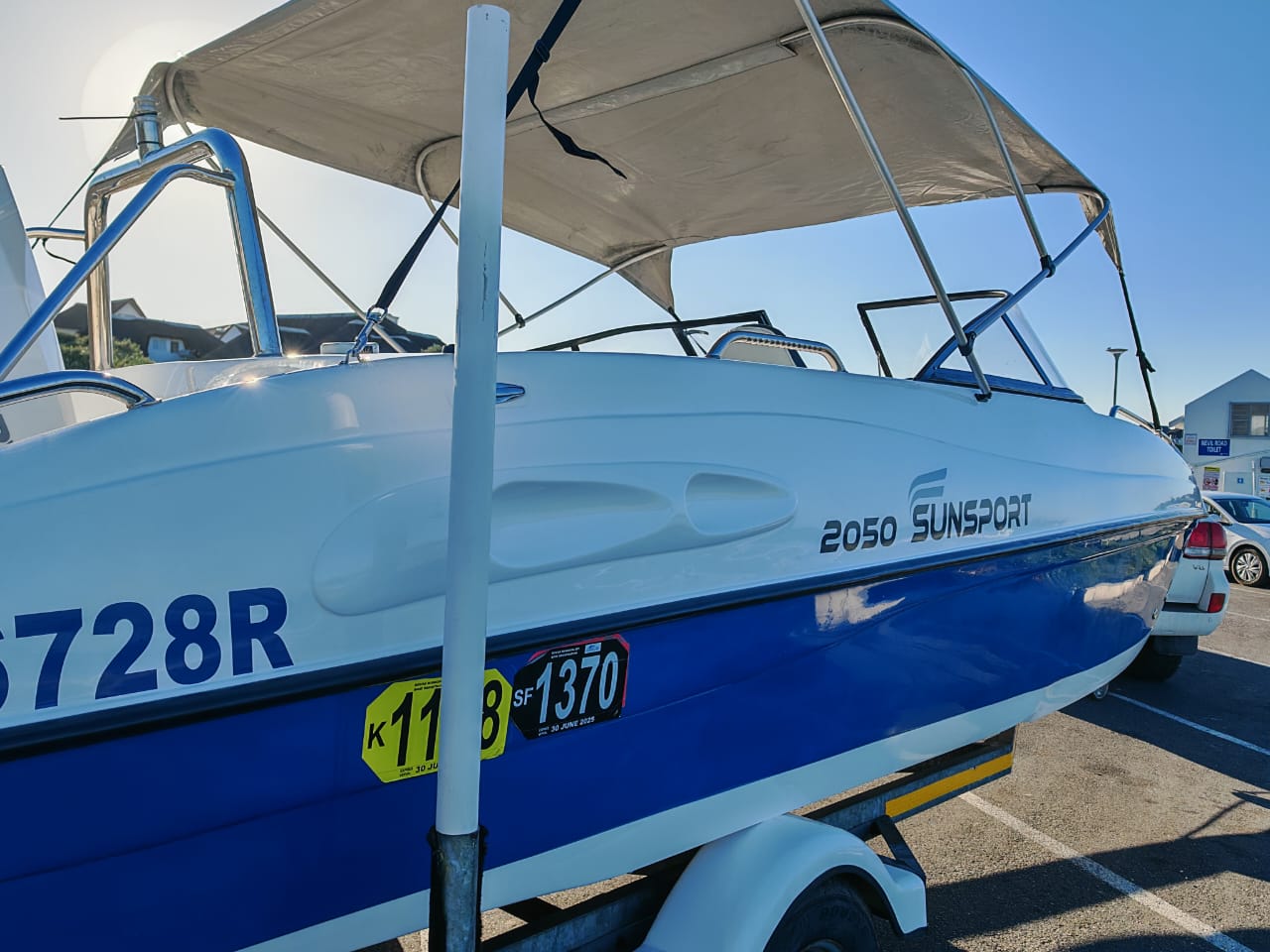 2019 Sunsport 2050 with 200hp Mercury 4-stroke