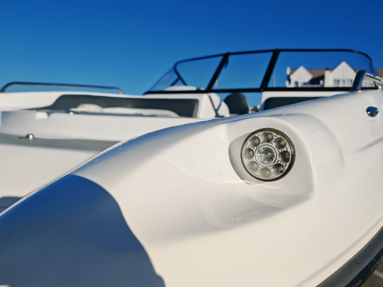 2019 Sunsport 2050 with 200hp Mercury 4-stroke