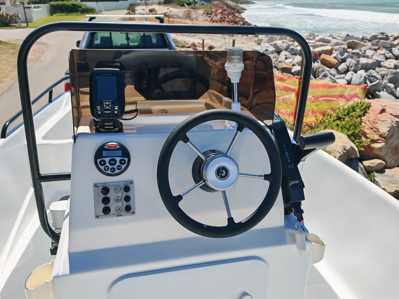 RiverPro 440 with 30hp Suzuki 30hp