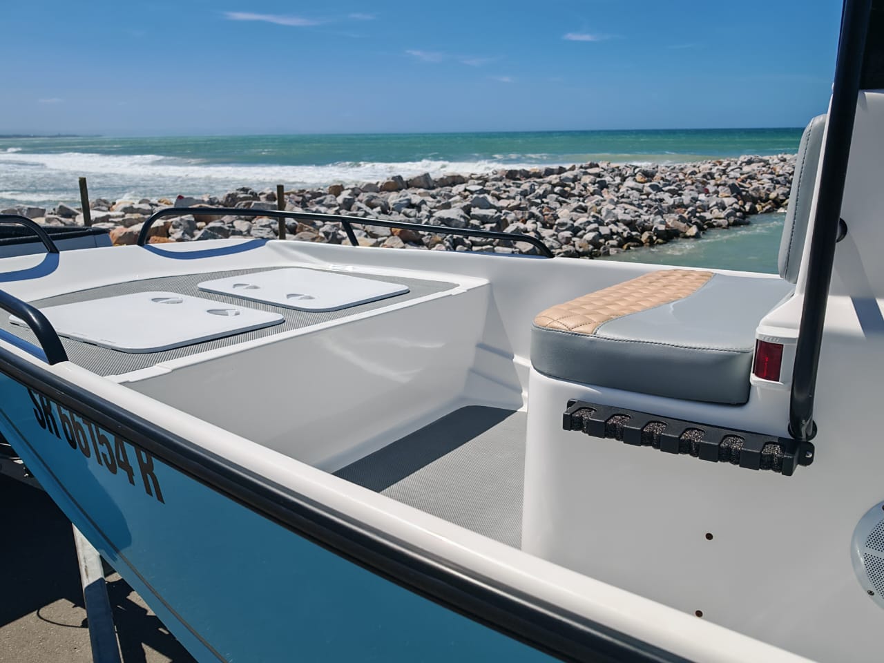 RiverPro 440 with 30hp Suzuki 30hp