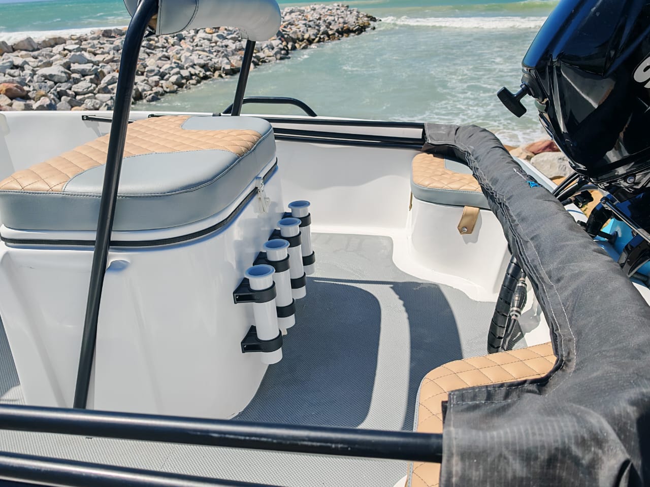 RiverPro 440 with 30hp Suzuki 30hp