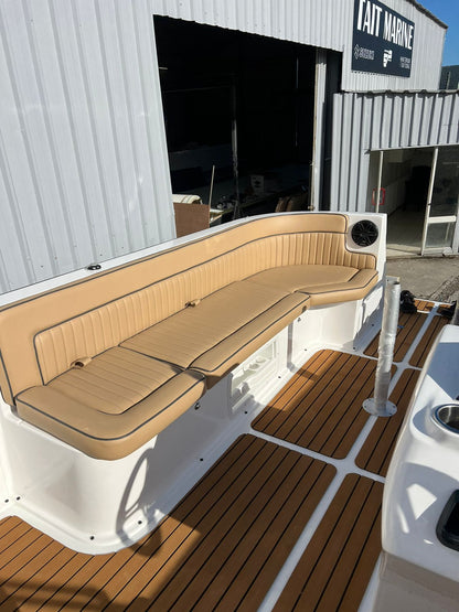 Spitfire 6250 pontoon boat Seat layout 2 