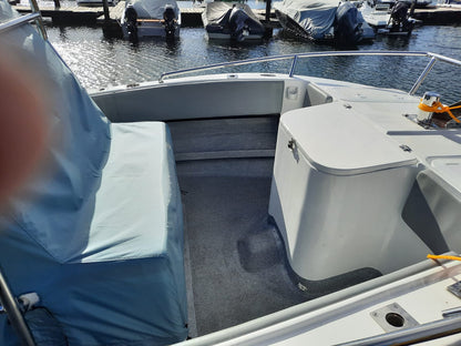 2024 CarryCat 670 with 2 x Yamaha 100hp 4-stroke