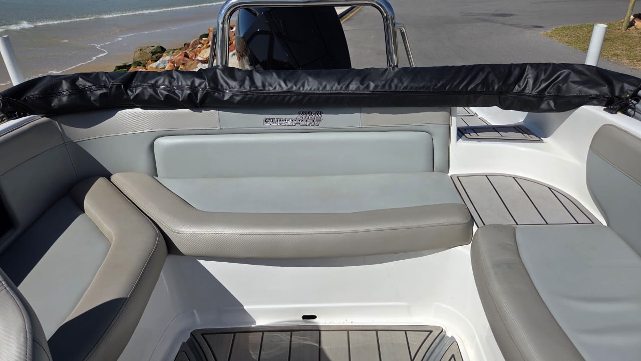 Sunsport 2050 with 225hp Mercury