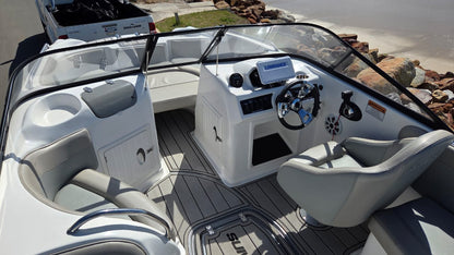 Sunsport 2050 with 225hp Mercury