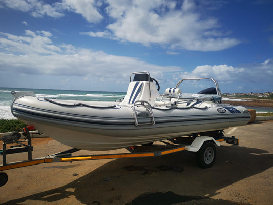 5.2 Infanta LRI with 100hp Suzuki 4-stroke