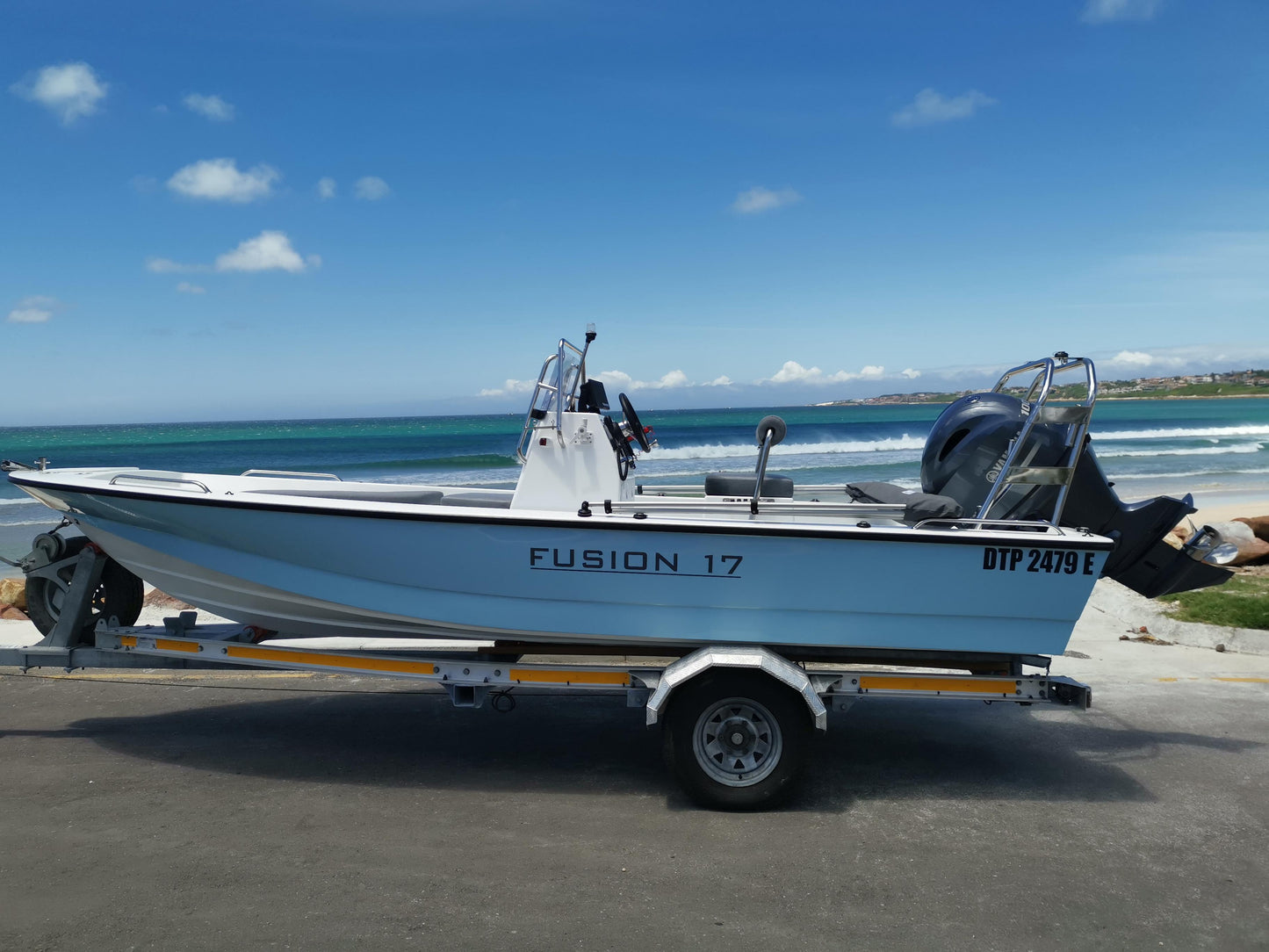 Fusion Multipurpose Boat | 100HP Yamaha 4-Stroke | Low Hours (79) | Garmin Fish Finder