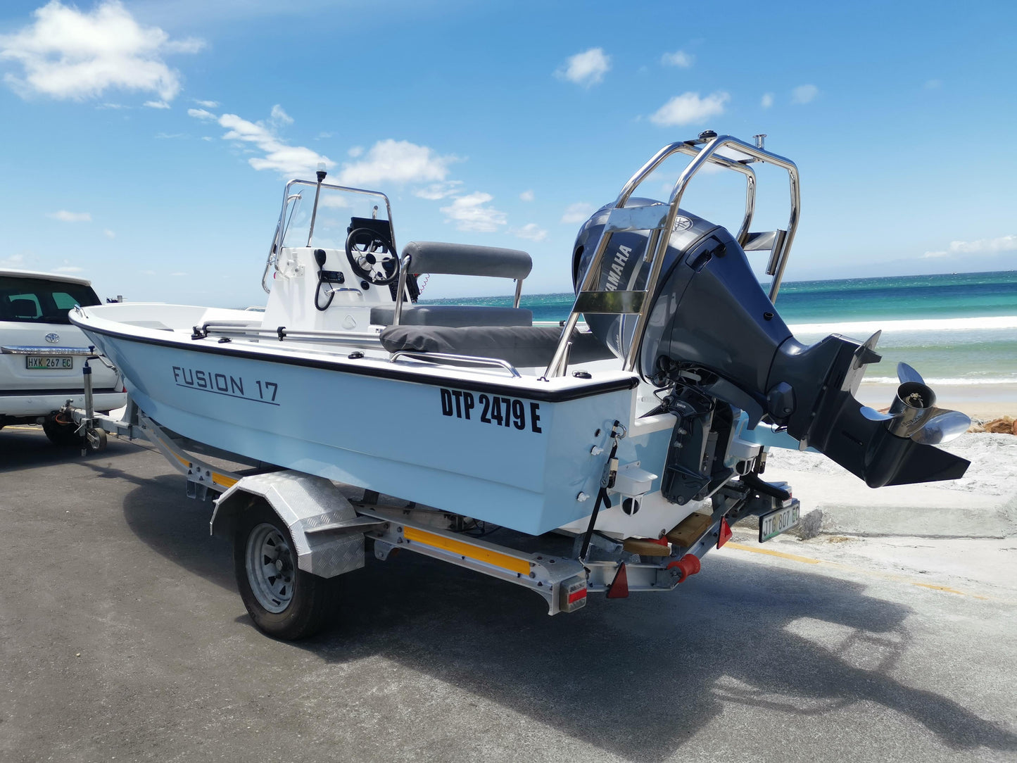 Fusion Multipurpose Boat | 100HP Yamaha 4-Stroke | Low Hours (79) | Garmin Fish Finder