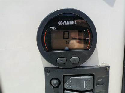 Fusion Multipurpose Boat | 100HP Yamaha 4-Stroke | Low Hours (79) | Garmin Fish Finder