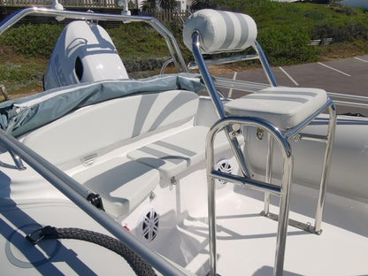 Infanta 5.2 LRi boat for sale with Suzuki 140HP outboard engine in immaculate condition