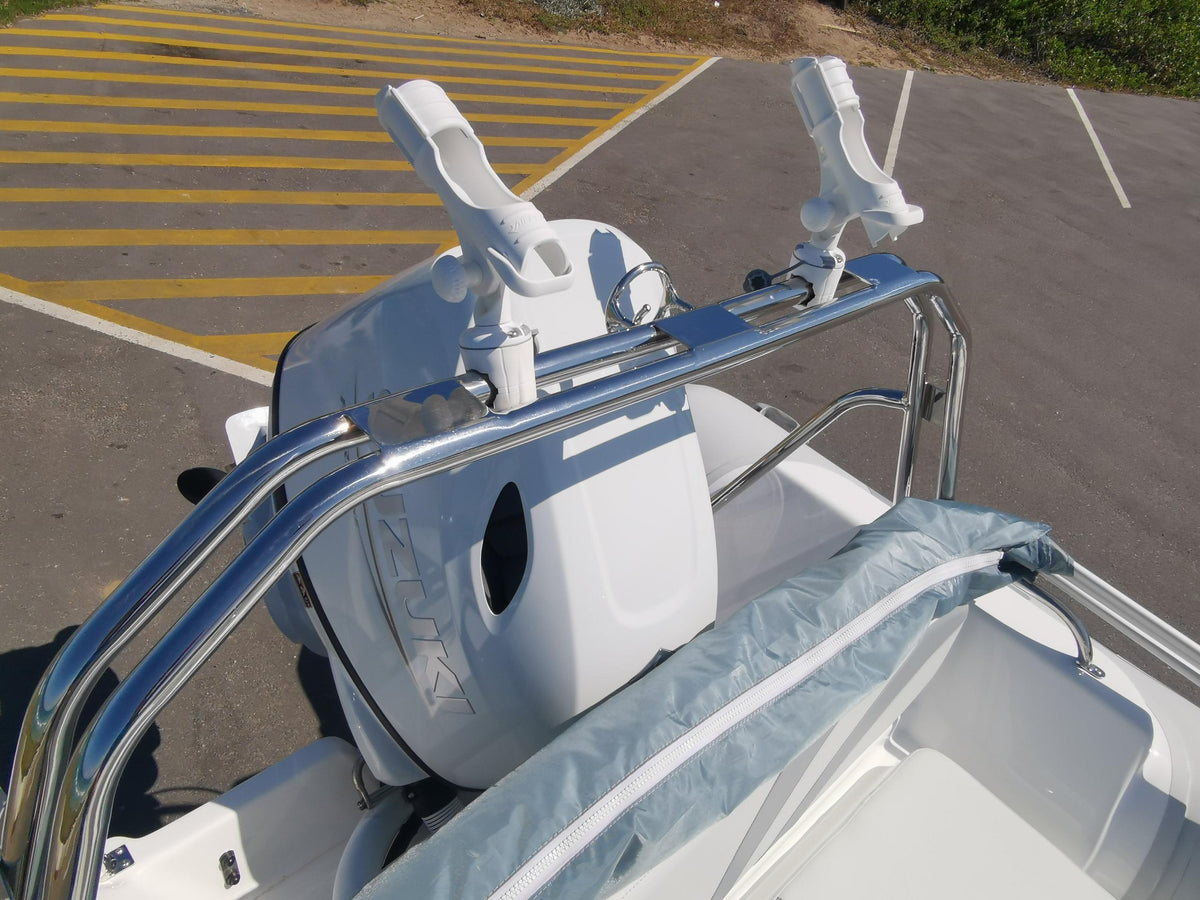 Infanta 5.2 LRi boat for sale with Suzuki 140HP outboard engine in immaculate condition