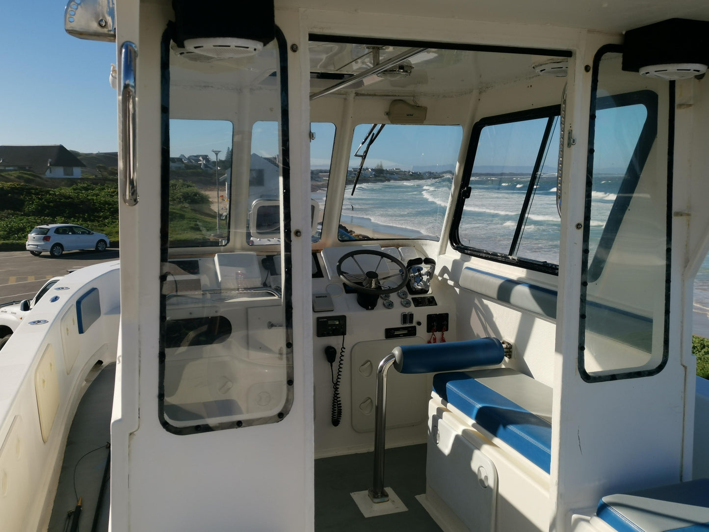 Gecat 28 with 2 x 200Hp Suzuki