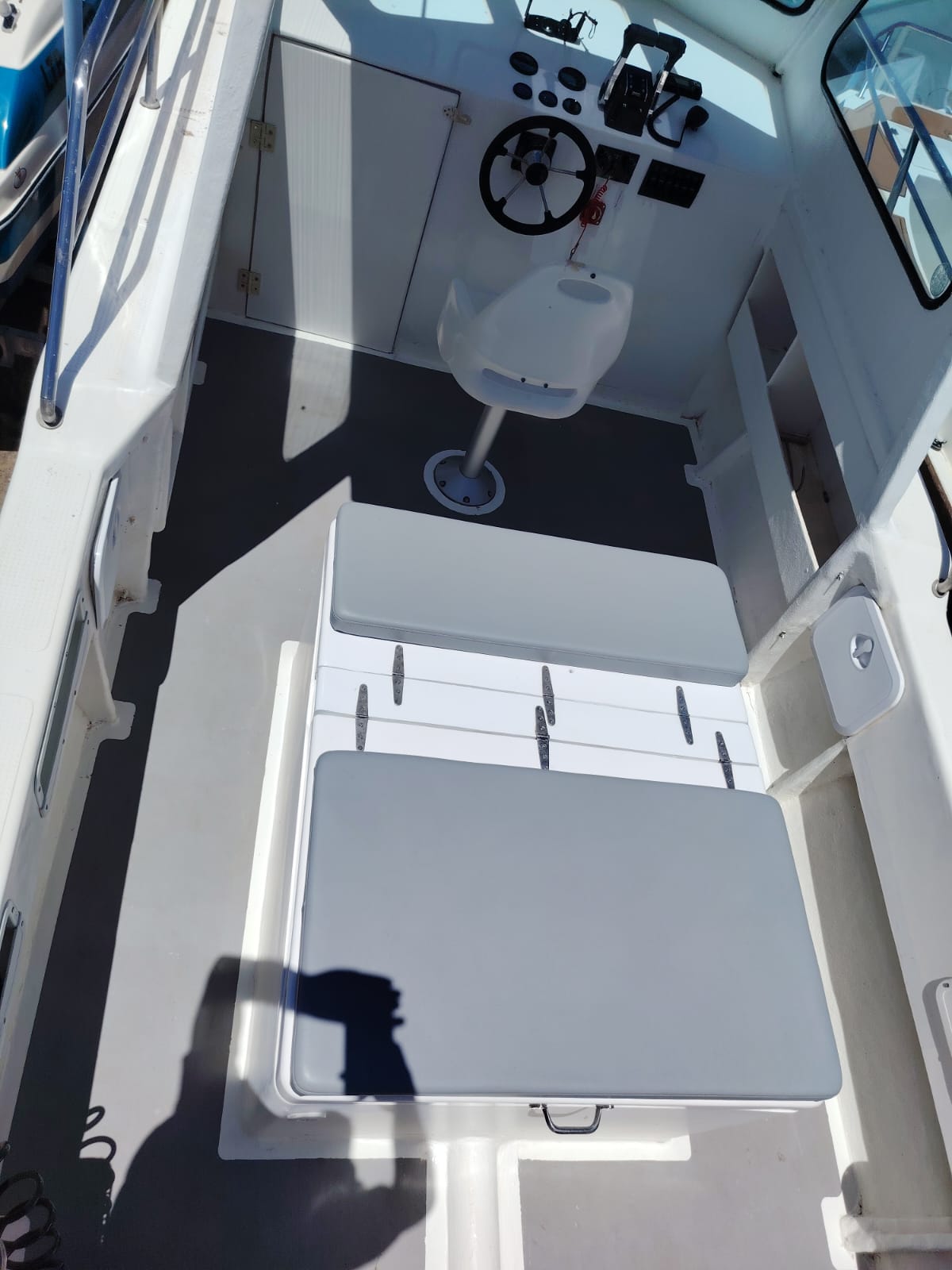 Buttcat 23 – Twin Suzuki 70HP 4-Strokes