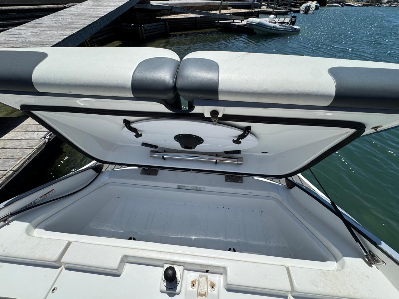 Sea-Doo Challenger 230