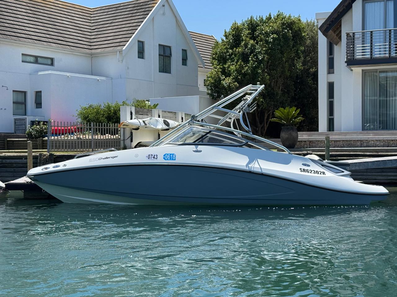 Sea-Doo Challenger 230