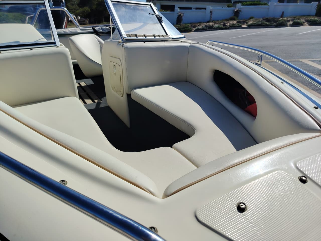2002 Classic 170 with Mercury 150HP 2-Stroke – 278 Hours – R149 000