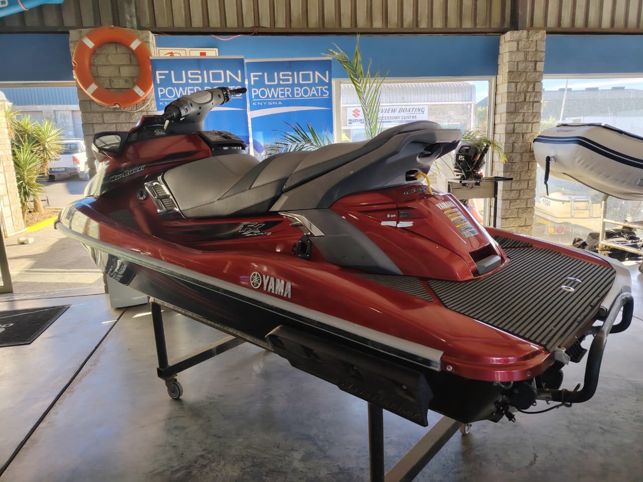 Used Yamaha FX Cruiser jetski family watersport setup