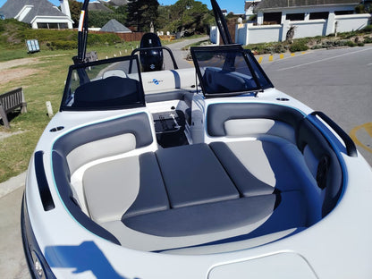 Odyssey 595 Boat with 200HP Suzuki 4-Stroke | Wakeboard Tower Performance Boat