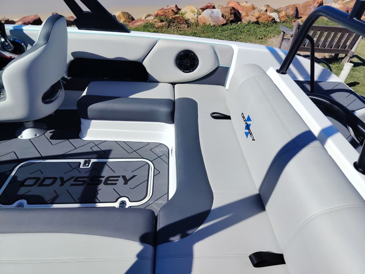 Odyssey 595 boat seating rear 