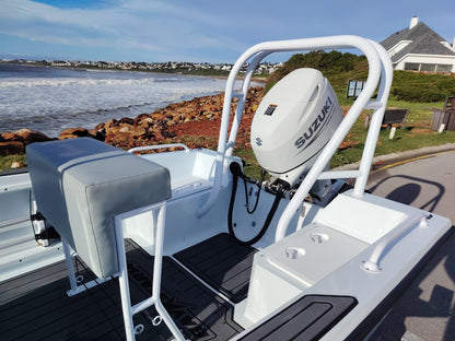 Baystar 14 fishing boat with Suzuki 60HP outboard motor 
