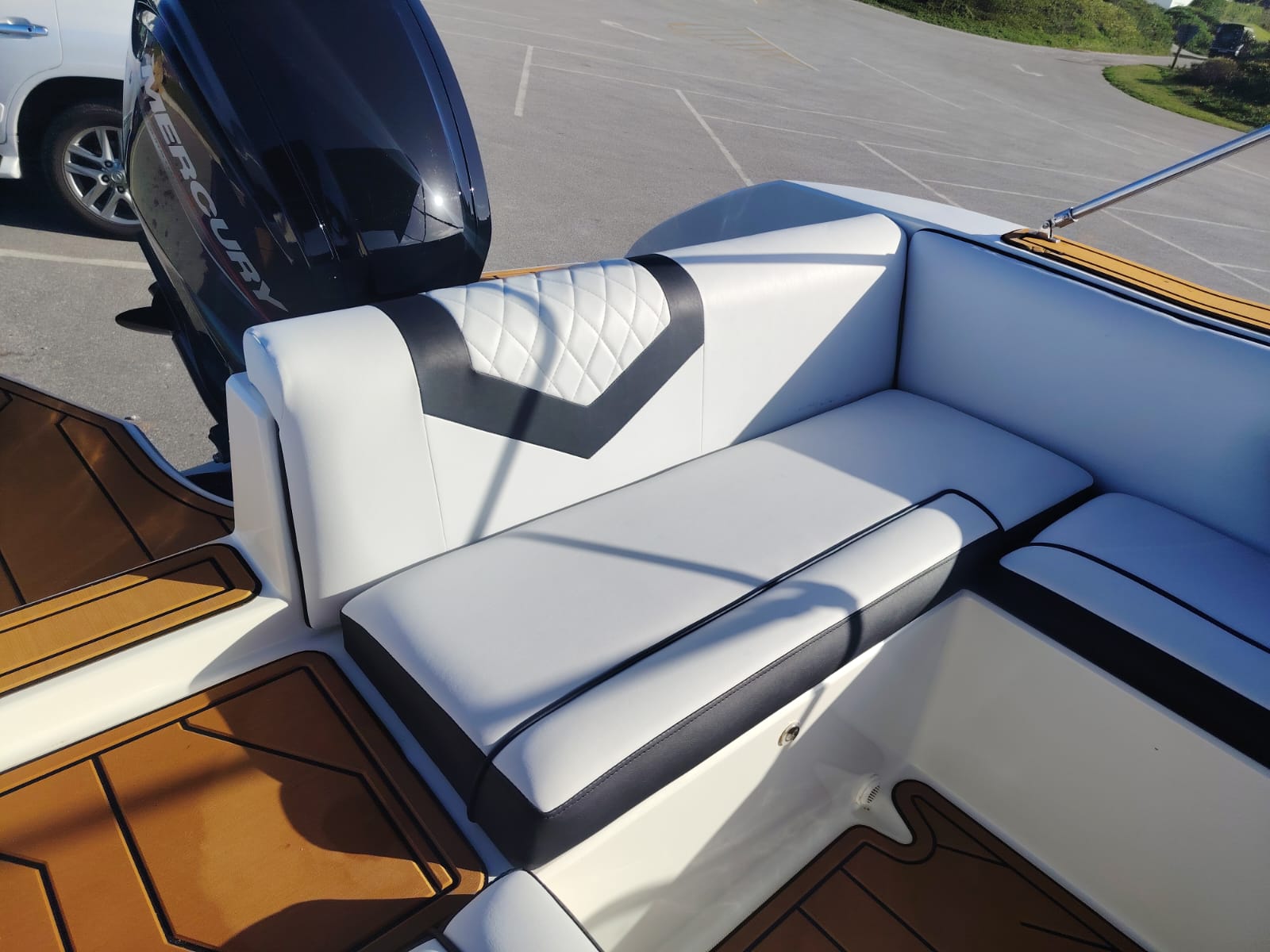 2021 Cascade 196 family watersport boat on trailer