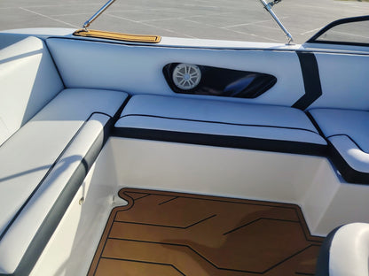 Mercury 115HP 4-stroke powered bowrider boat 3