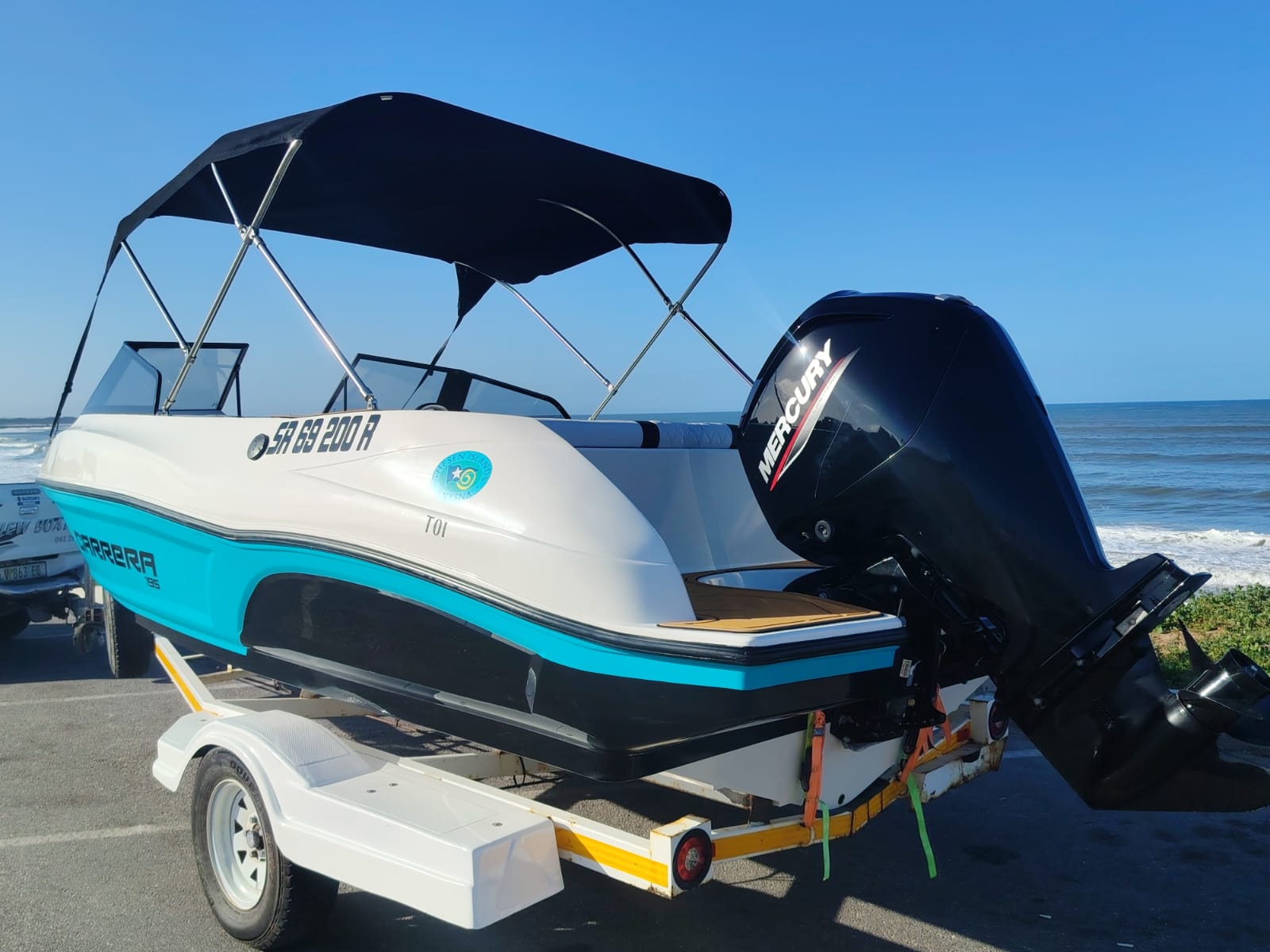 Cascade 196 bowrider boat with Mercury 115HP outboard 1
