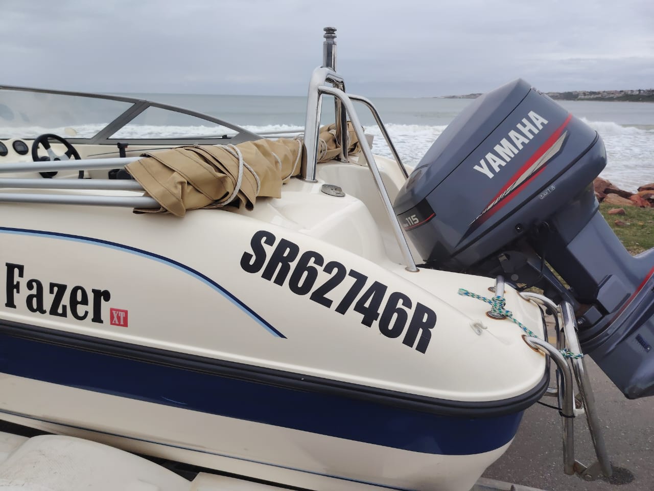 Fazer Ski Boat with 115HP Yamaha 2-Stroke – Family & Watersport Boat