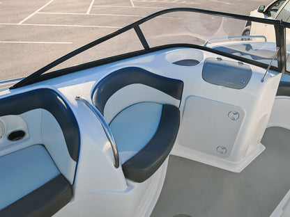 2019 Sunsport 2050 with 200hp Mercury 4-stroke