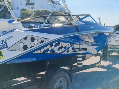 2018 Scarab 215
