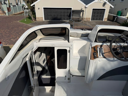 2017 Flamingo 216 Cabin Cruiser | 200HP Yamaha 4-Stroke | Trailer Included